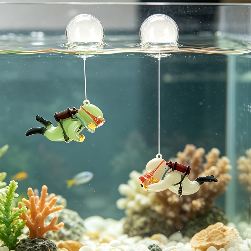 Resin Art Underwater - ของตกแต่งตู้ปลาเรซิ่นรูปนักดำน้ำขนาดเล็ก พร้อมลูกบอลเรืองแสงลอยน้ำ สำหรับตกแต่งตู้ปลาใต้น้ำ