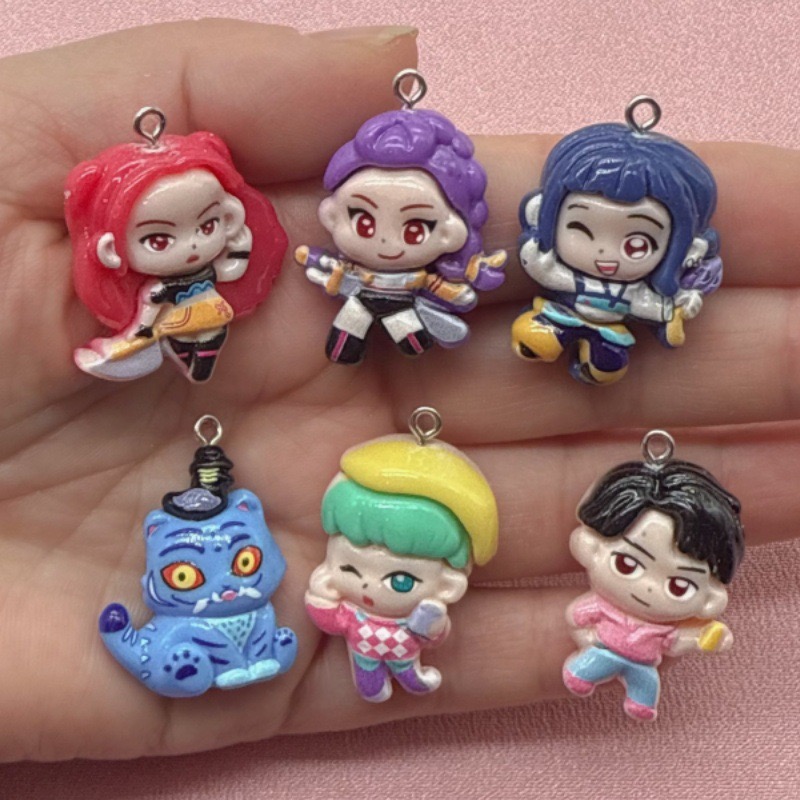 Resin Art Handmade - จี้การ์ตูนเรซิ่น 10 ชิ้น, ต่างหูทำเอง DIY, อุปกรณ์เสริมพวงกุญแจ