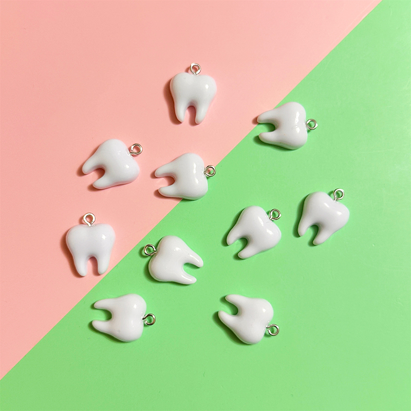 จี้เรซิ่นรูปฟันสีขาวน่ารัก 10  - Resin Art Earrings บทวิจารณ์และราคา